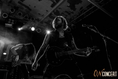 Beyond_the_Black_02